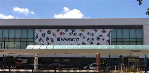 By dan frommer @fromedome updated jun 5, 2017, 3:28pm edt share this story. WWDC 2017のバナー設置が始まる!Appleが発表する新しいOSと製品はどんなモノか？ | IT Strike