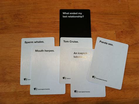 Cards Against Humanity is much easier when you have a Jewish friend : funny