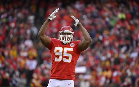 Looking for chiefs bars outside of kc? Refs miss Chiefs' Chris Jones punching Bills OL Jon ...