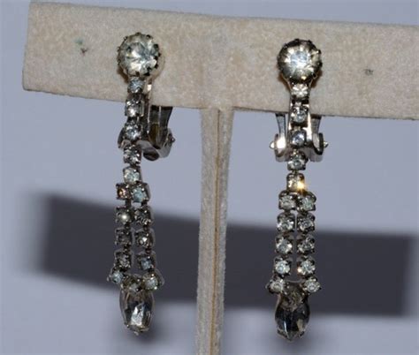 Rhinestone Dangle Earrings Clip On Vintage Earrings