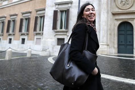 Giulia Sarti No Dimissioni Ma Rischio Espulsione Da M5s