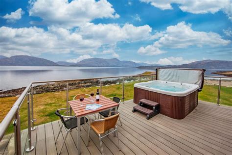 Loch Linnhe Waterfront Lodges With Hot Tubs Glencoe Updated 2023 Prices