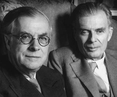 Biography of Aldous Huxley, British author