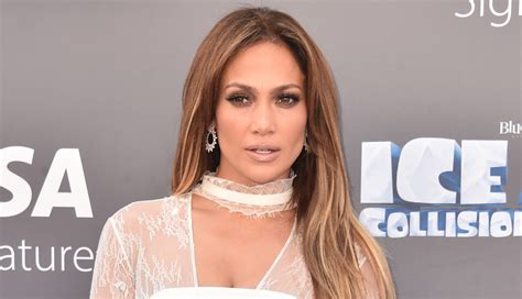 Jennifer Lopez Shows Off Her Assets In Sexy Pic In Bed Jennifer Lopez Just Jared Celebrity