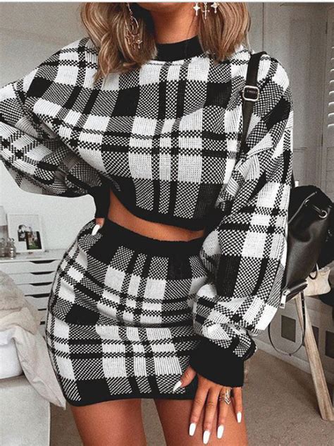 Top to toe prints are conversation starters with crop tops, skorts and skirts all in on the action. Black Plaid Long Sleeve Crop Top And High Waist Mini Skirt ...