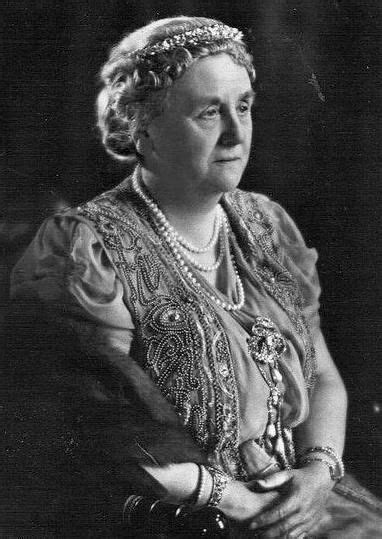 The Diamond Bandeu Tiara Worn By Queen Wilhelmina Of The Netherlands
