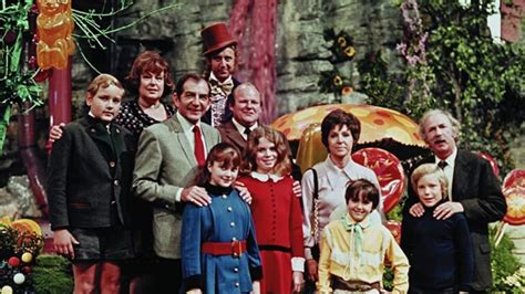 The Original Willy Wonka Cast Reunites And Reflects On Gene Wilders