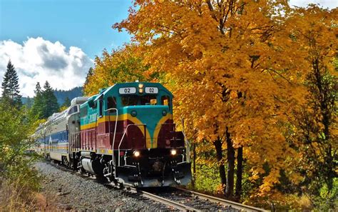 Top 10 Usa Fall Foliage Trains 2018