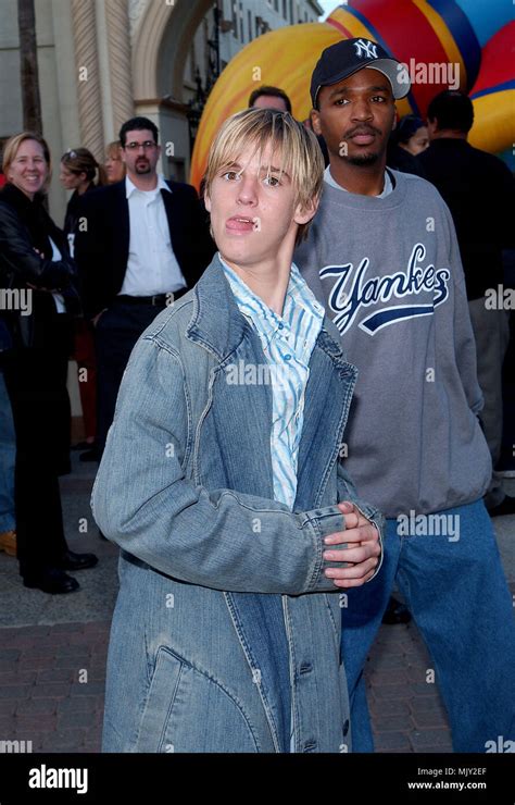 Aaron Carter Posing At The Jimmy Neutron Boy Genius Premiere On The