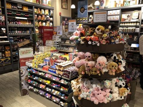 Is an american chain of restaurant and gift stores with a southern country theme. First look inside the new Wichita Cracker Barrel opening ...