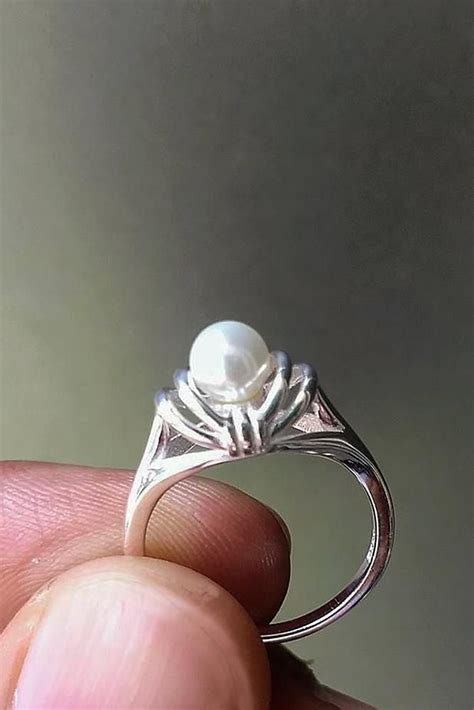 30 Pearl Engagement Rings For A Beautiful Romantic Look Pearl