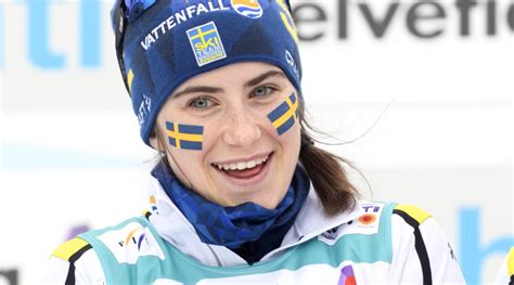 Anna dyvik slogs ut i kvartsfinalsprinten. Ebba Andersson och Anna Dyvik med i skidlandslaget