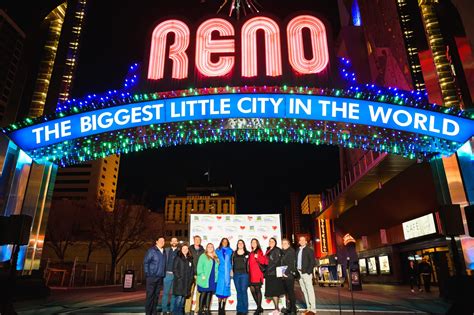 The Reno Arch Turns Blue And Green For National Donate Life Month