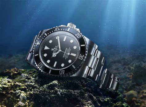 10 Watches That Look Alike Rolex Submariner Kento Straps