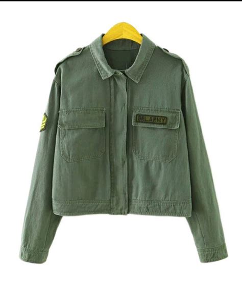 Cropped Jacket In Army Green