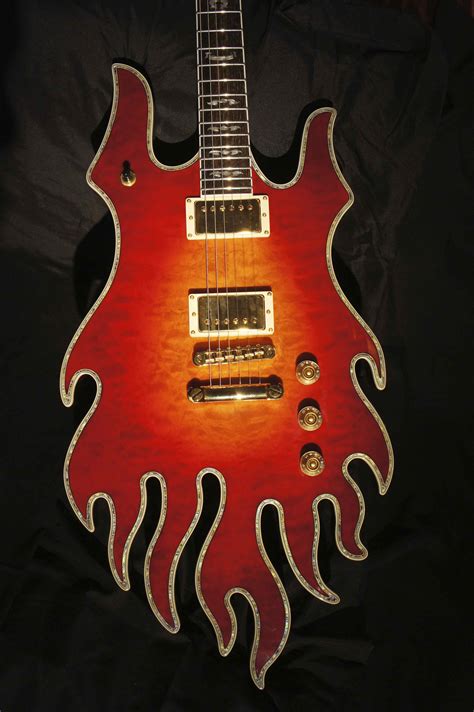 Последние твиты от minarik guitars (@minarikguitars). Minarik, Inferno, 2003 | Tune Your Sound