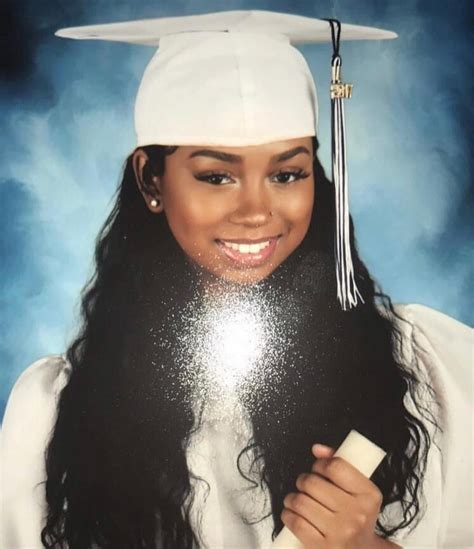 I Wish My Graduation Pic Was Snatched Like This Congrats Queen👑🎊🎉