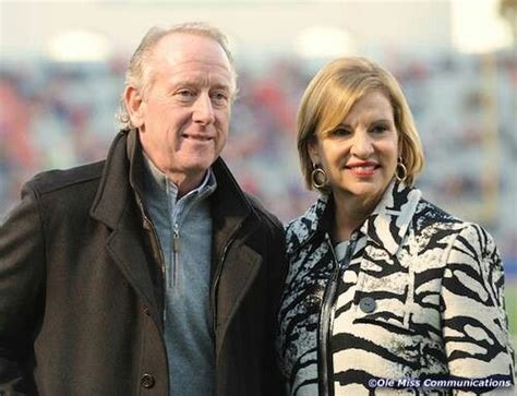 Ole Miss Archie And Olivia Manning Archie Manning Pinterest