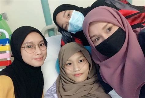 Jangan khawatir, ini rahasia kita. Dah 24 kali buat kemoterapi, calon SPM diberitahu k4nser ...