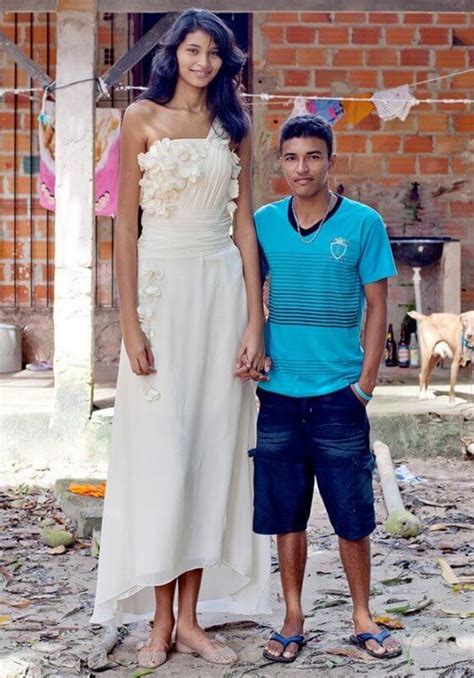 World’s Tallest Girl Elisany Da Cruz Silva Scoopify