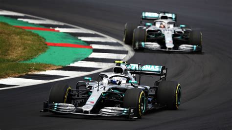 Così bottas ha provato una diversa tattica di gara, andando più lungo prima della sosta. F1: Valtteri Bottas won't give up title challenge against ...