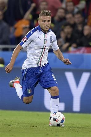Is that he has a big tattoo of every member of his family on his chest. Euro 2016, 9 curiosità su Ciro Immobile: nu bravo ...