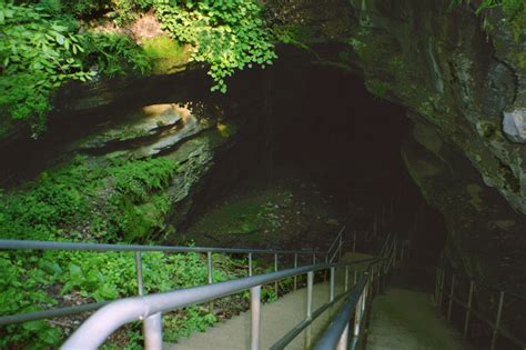 The Most Spectacular Caves And Caverns Across The Us