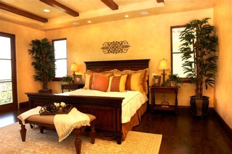20 Master Bedroom Designs With Wooden Floors
