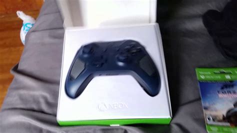 Unboxing A Xbox One Controller Youtube