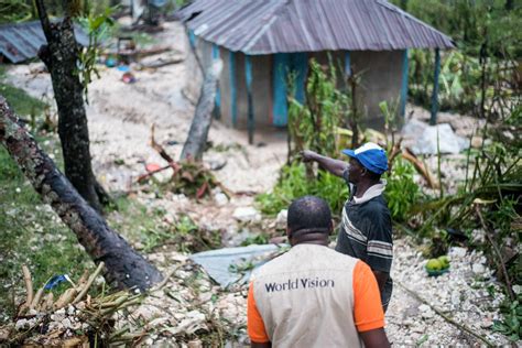 Haiti Hurricane Matthew Kolumn Magazine Kolumn