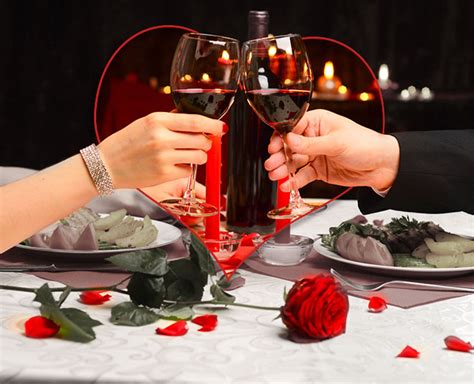 valentine s day special woo your love with an offbeat romantic dinner herzindagi