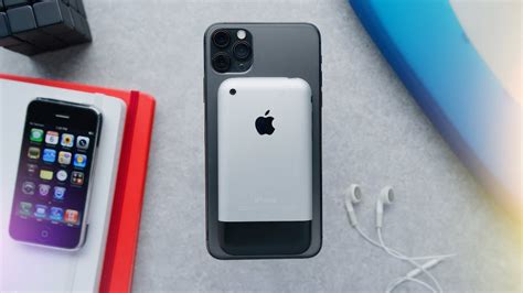 Apple iphone x vs apple iphone 11. iPhone 11 Pro vs Original iPhone! - YouTube