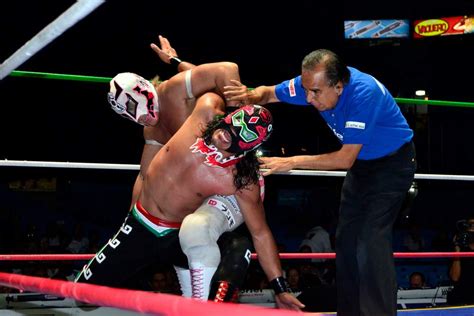 Mexican Wrestling La Lucha Libre Photo Nicolás Corte