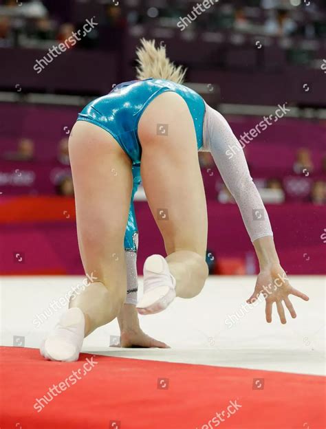Romanian Artistic Gymnast Sandra Izbasa Falling Over Nudes