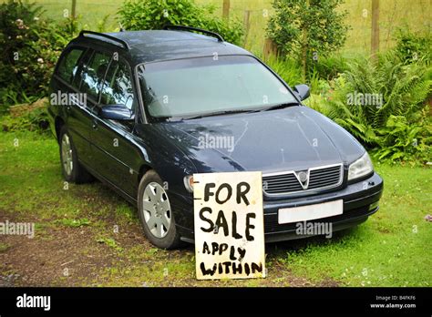 Used car for sale hi-res stock photography and images - Alamy