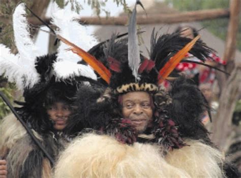 .amazulu king goodwill zwelithini made it clear whom he preferred to be his successor as king of the media amid public spats within the family following the passing of king zwelithini and now his. KING ZWELITHINI CALLS FOR UNITY