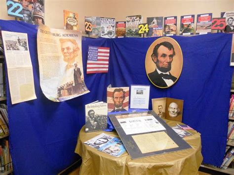 Library Displays Constitution Day