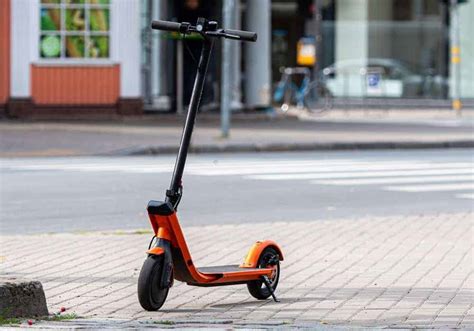 A club can also have an injury replacement for an indian player (outside of the maximum 35 registered players). How to Build A Custom Scooter: The Main Components