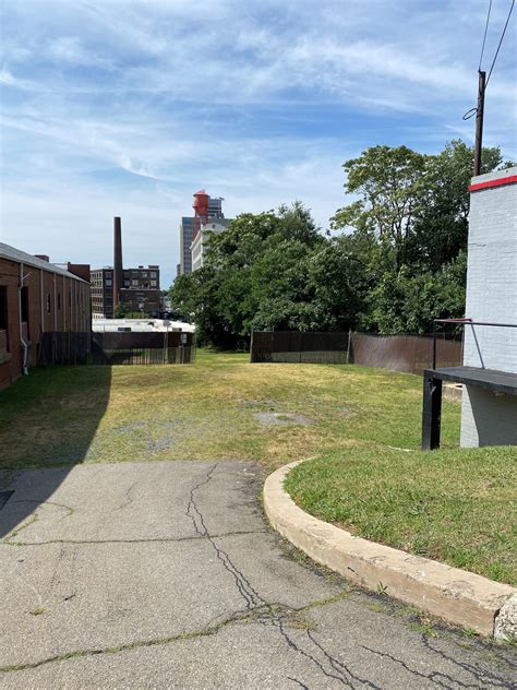 1386 N Martin Luther King Jr Dr, Winston-Salem, NC 27101 - 1386 Martin