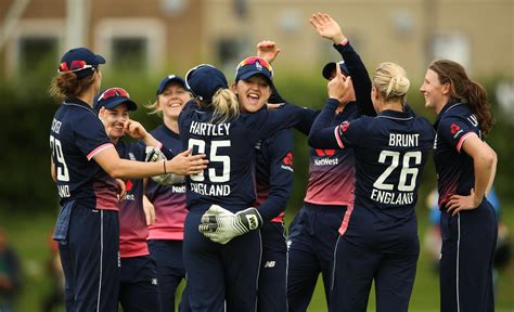 England Womens Cricket Team To Resume Training Amidst Lockdown