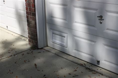 Flood Flaps Ffnf05gd W Garage Door Flood Vent White