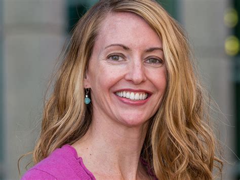 Jennifer Anderson Receives 2021 Crimson Spirit Recognition Human Resource Services Washington