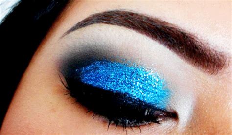 Starry Eyes A Quick Look At Why Glitter Eyeshadows Are So In