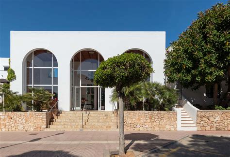 Players enter a new new developer singularity 6 is preparing to launch its first game, palia. Hotel Palia Dolce Farniente in Cala d'Or, Majorca ...