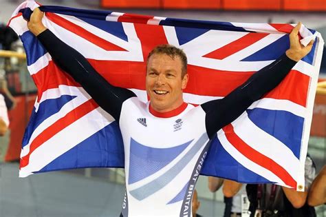 Multiple World And Olympic Cycling Champion Sir Chris Hoy Retires Manchester Evening News