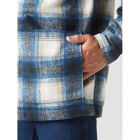 Mens Wrangler Quilt Lined Flannel Shirt Jacket In Tannin Cwesternwear