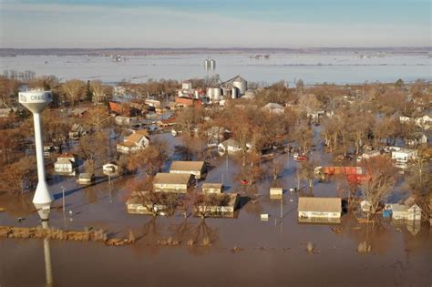 The Pic Of The Day The Midwest Is Still Struggling With Devastating