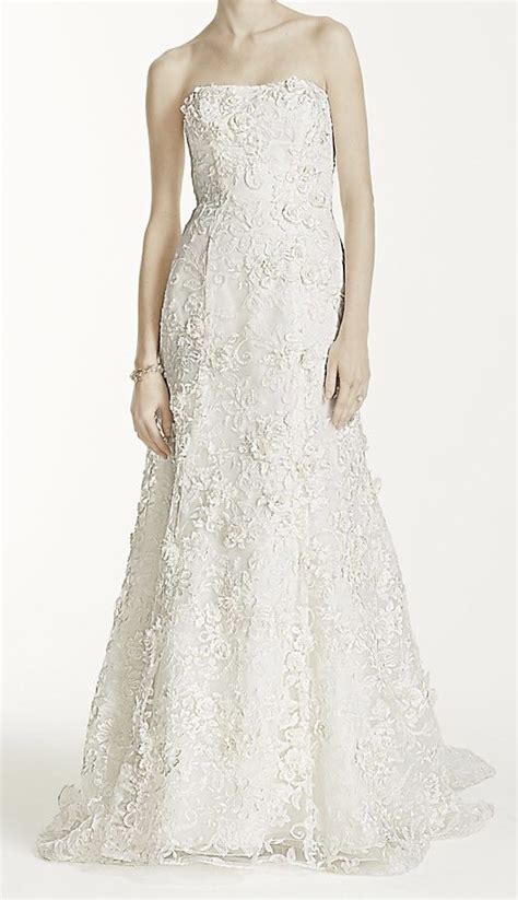 The oleg cassini design team showed a plethora of classic gowns that were romantic and sophisticated. Oleg Cassini Subtle Pink 3D floral wedding dress Preloved ...