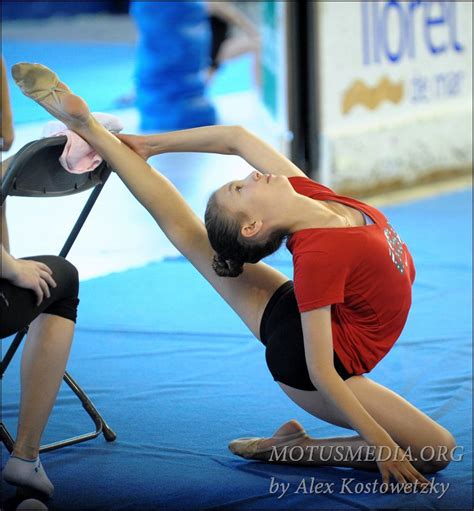 Flexibility Contortion Splits Rhythmic Gymnast Youtube