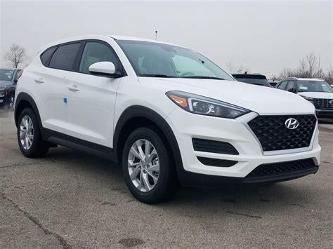 Edmunds also has hyundai tucson pricing, mpg, specs, pictures, safety features, consumer reviews and more. New 2020 Hyundai Tucson SE FWD Sport Utility